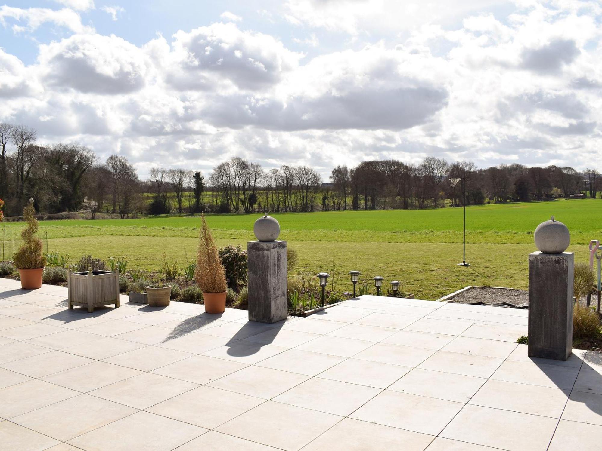 فيلا Park Barn Whittington  المظهر الخارجي الصورة